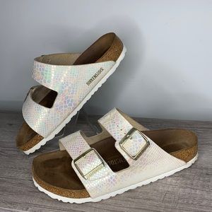 Arizona Birkenstock Birko-Flor Vegan Sandal size 40 (9) women Shiny Snake Skin